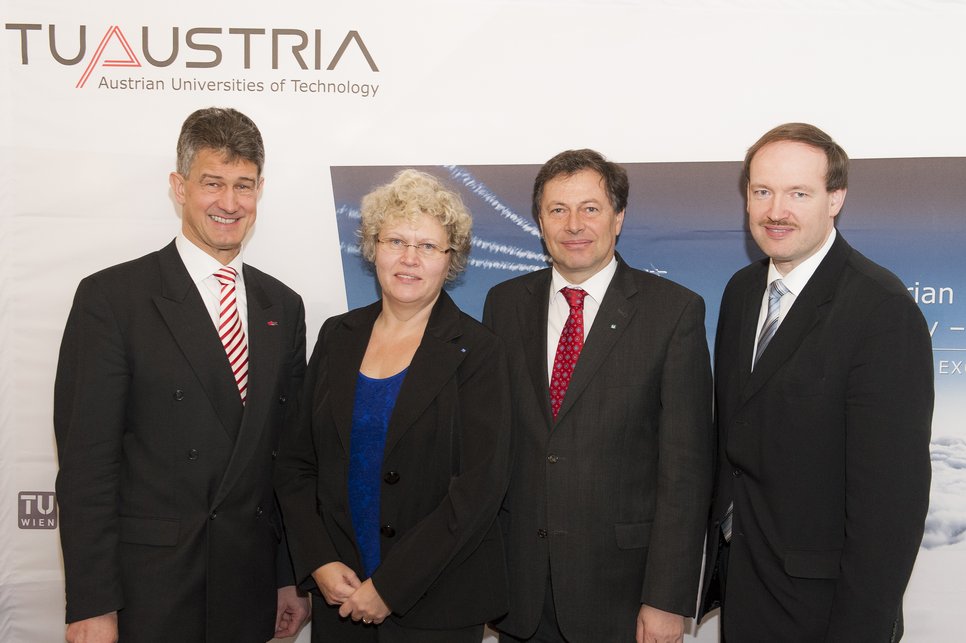TU Austria Team: Kainz (TU Graz), Seidler (TU Wien), Eichlseder (Montanuniversität); Studienautor: Helmenstein (Economica) TU Austria Team: Kainz (TU Graz), Seidler (TU Wien), Eichlseder (Montanuniversität); Studienautor: Helmenstein (Economica)